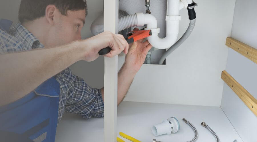 Professional expert plumbing services in Julian, WV